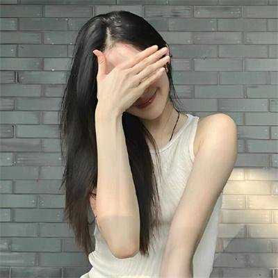 高山上的热气球